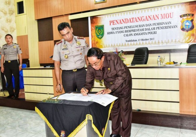 Wardan: Semoga Semakin Banyak Anak-anak Inhil Jadi Anggota Polri