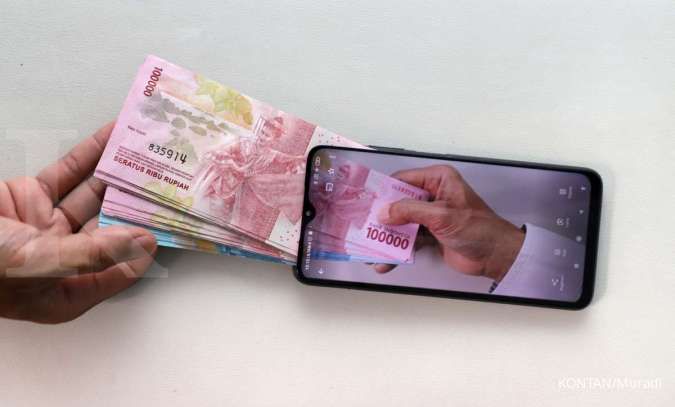 OJK Beri Sanksi Denda Rp 300 Juta kepada 1 Perusahaan Pinjaman Online