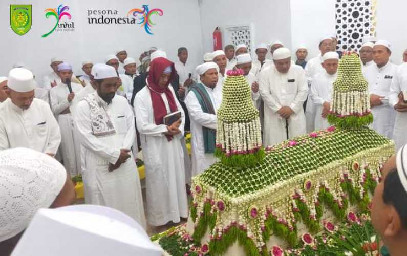 Pemeliharaan Makam Syekh Abdurrahman Siddiq Bikin Nyaman Dipandang