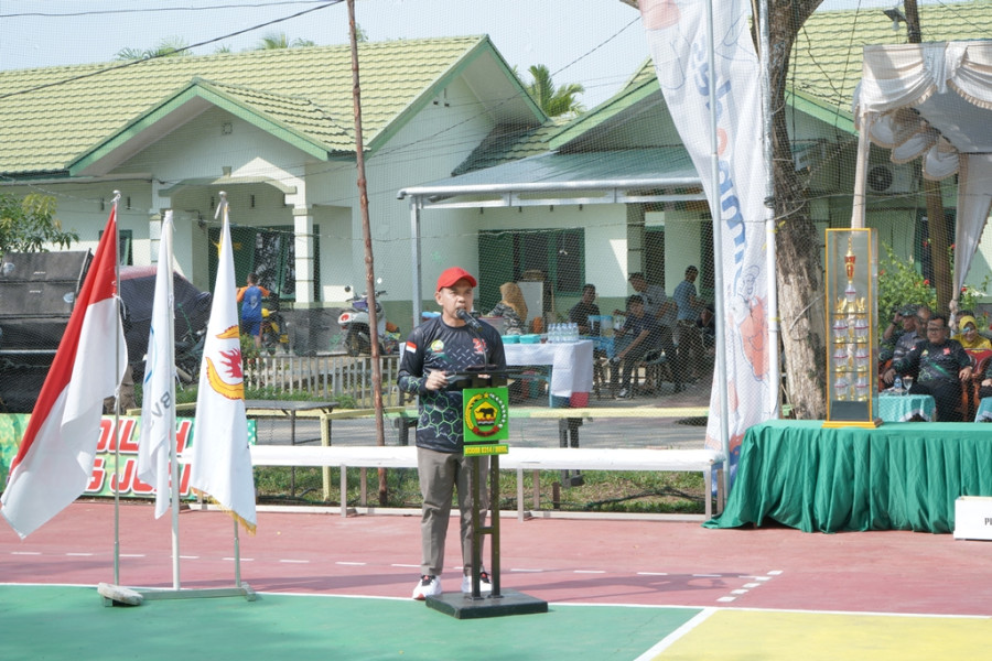 Pj Bupati Inhil Erisman Yahya Hadiri Turnamen Voli Putra Dandim Cup 6