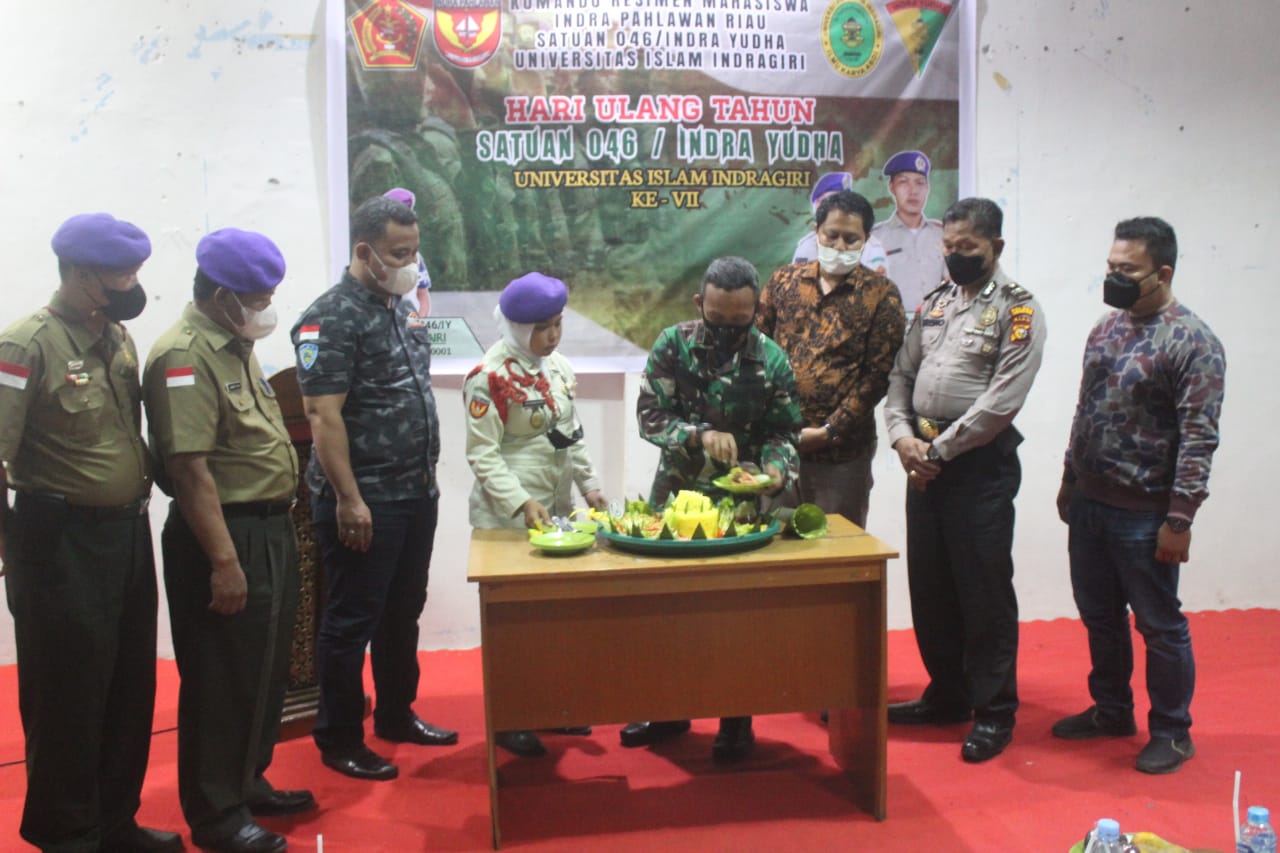 Ultah Menwa 046/IY Unisi, Dandim 0314/Inhil Potong Tumpeng dan Beri Motivasi