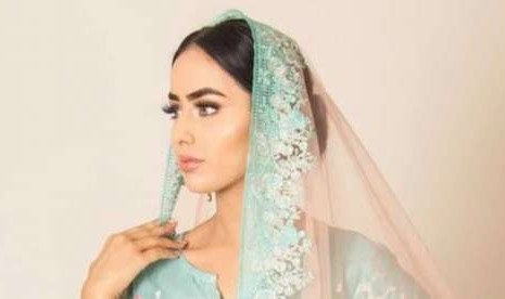 Kontestan Pertama yang Gunakan Hijab di Miss England