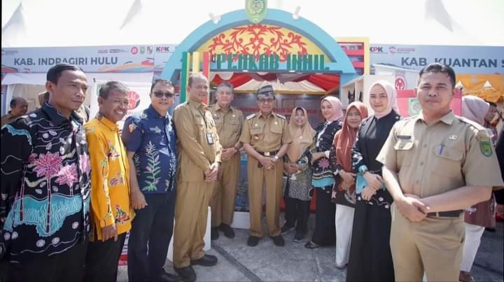 DPMPTSP Inhil Ikuti Ekspo Roadshow Bus KPK 2023 di Pekanbaru