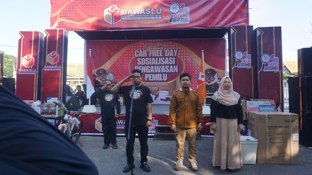 Bawaslu Inhil Gelar Upacara Peringatan Hari Pahlawan di Arena CFD Tembilahan