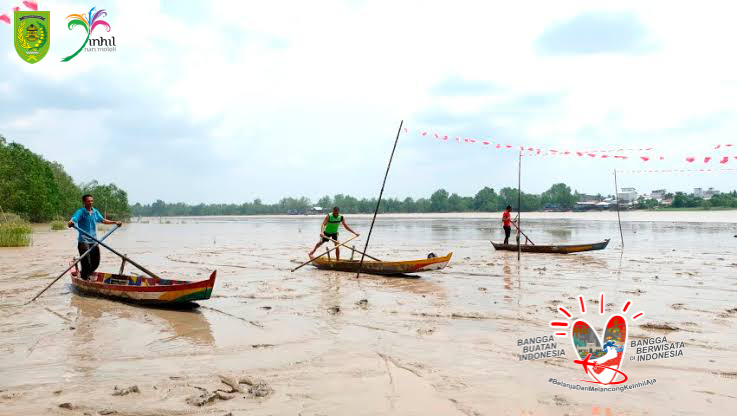 Sampan Leper Transportasi Unik yang ada di Kabupaten Indragiri Hilir