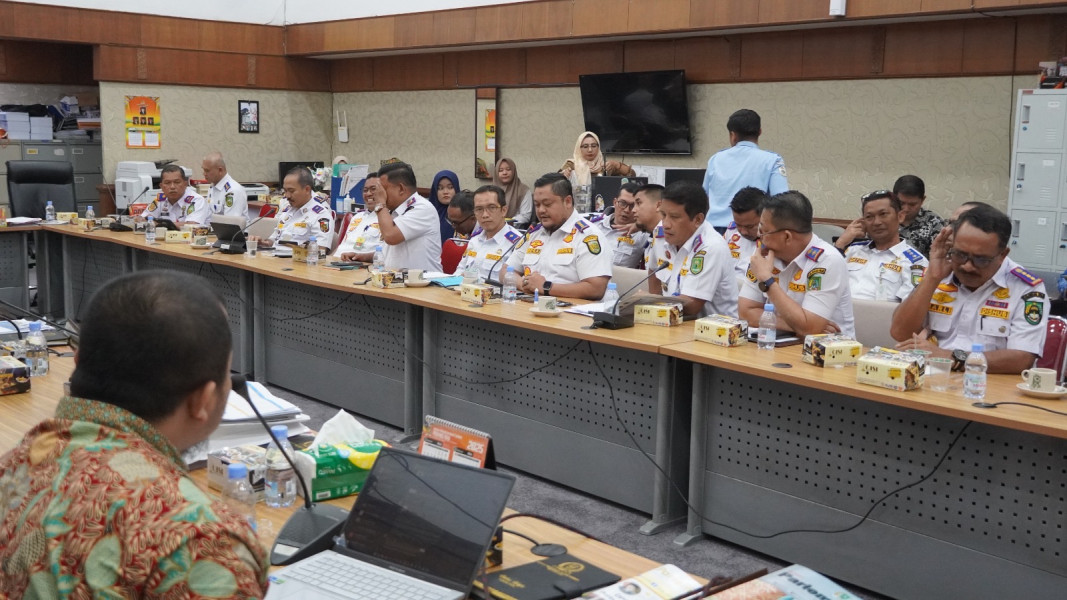 Bahas Ranperda bersama Pansus DPRD Riau, Kadishub Inhil: Perda harus melindungi Pelayaran Rakyat